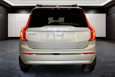 2023 Volvo XC90 Recharge Plug-In Hybrid T8 Ultimate Bright Theme 7-Seater