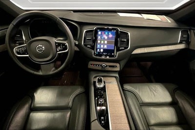 2023 Volvo XC90 Recharge Plug-In Hybrid T8 Ultimate Bright Theme 7-Seater