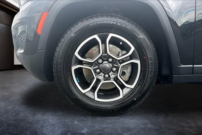 2022 Jeep Grand Cherokee Trailhawk 4xe