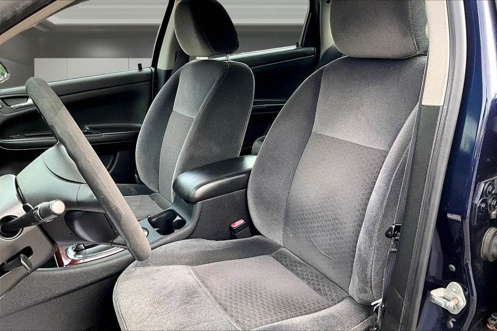 2011 Chevrolet Impala LS