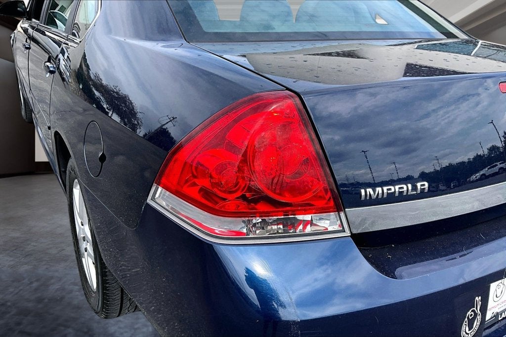 2011 Chevrolet Impala LS