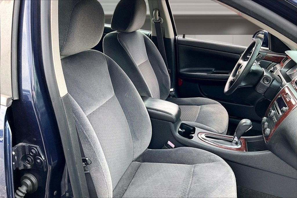 2011 Chevrolet Impala LS