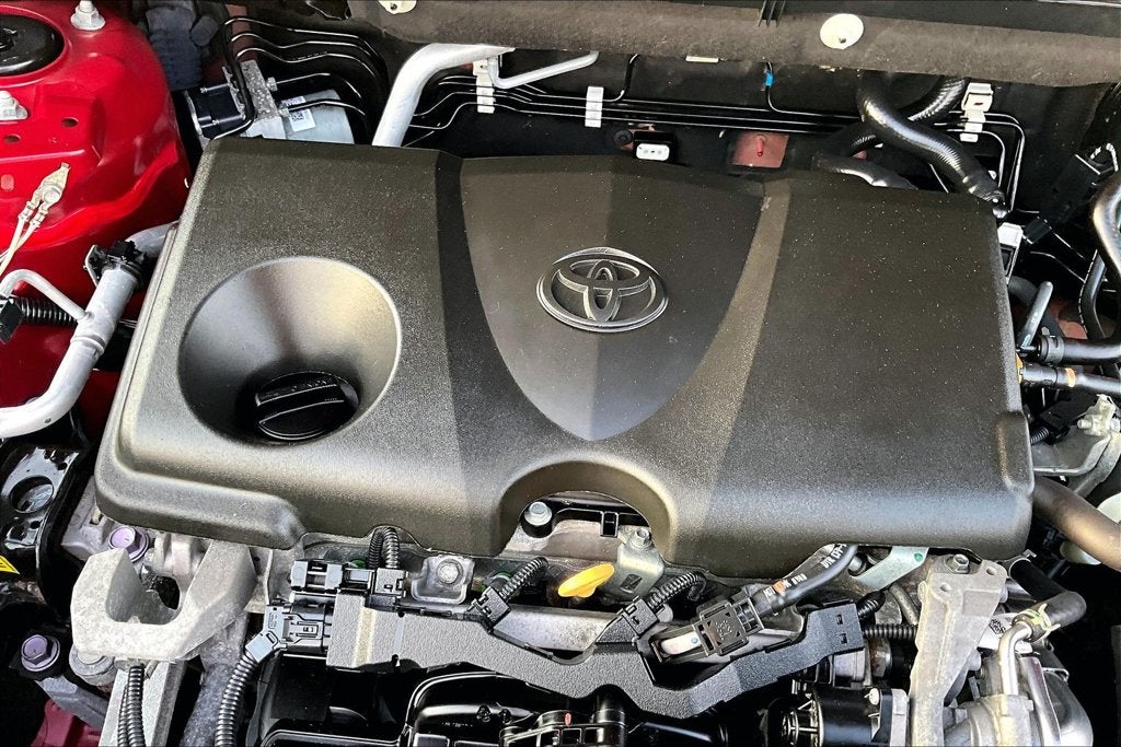 2021 Toyota RAV4 LE
