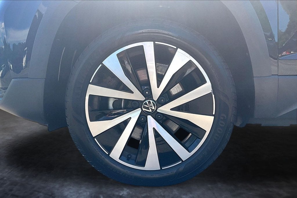 2024 Volkswagen Taos 1.5T SE