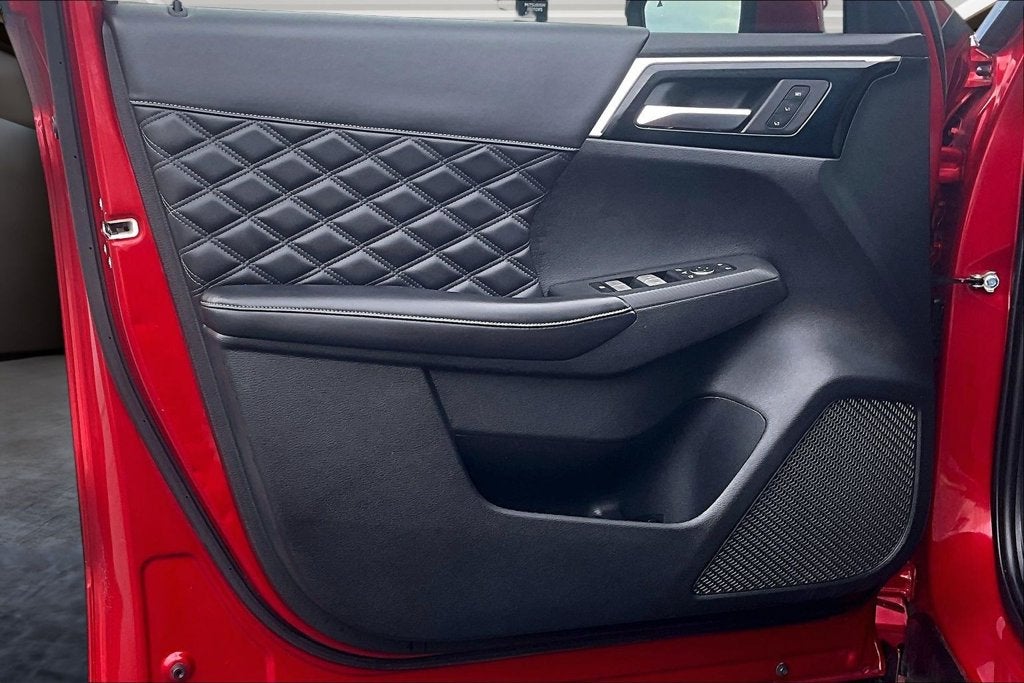 2023 Mitsubishi Outlander SEL