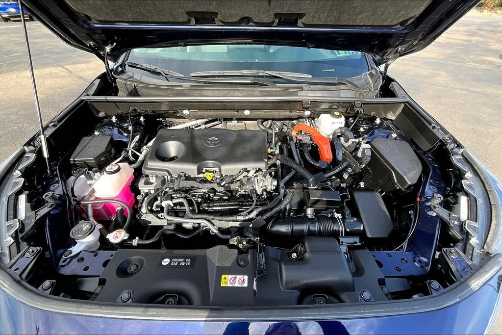 2024 Toyota RAV4 Hybrid XLE