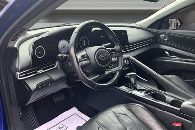 2022 Hyundai Elantra Limited