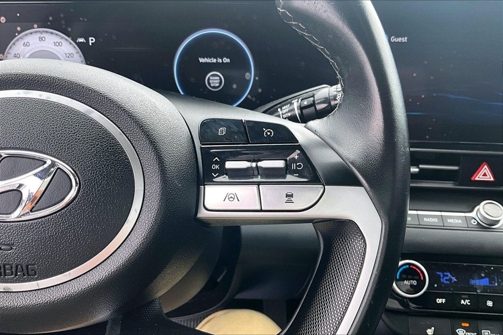 2022 Hyundai Elantra Limited