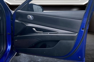2022 Hyundai Elantra Limited