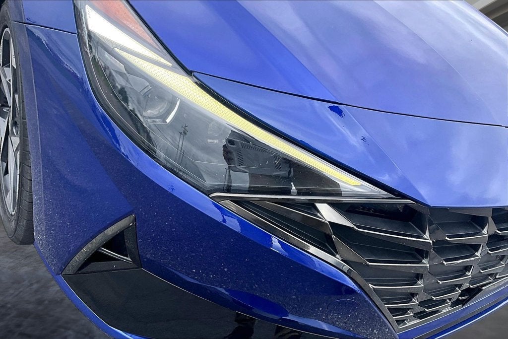 2022 Hyundai Elantra Limited