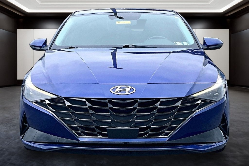 2022 Hyundai Elantra Limited