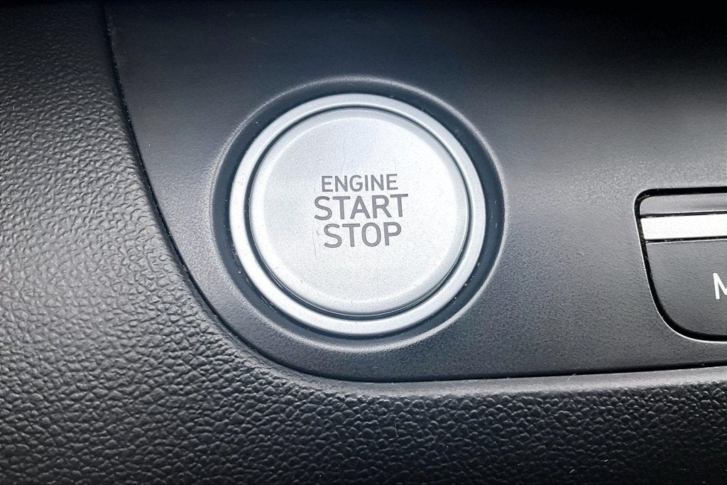 2022 Hyundai Elantra Limited