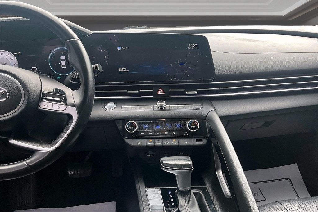 2022 Hyundai Elantra Limited