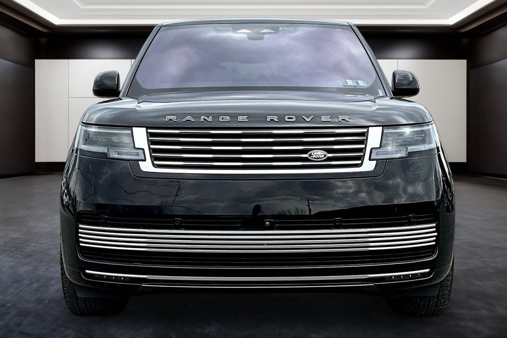 2023 Land Rover Range Rover SV
