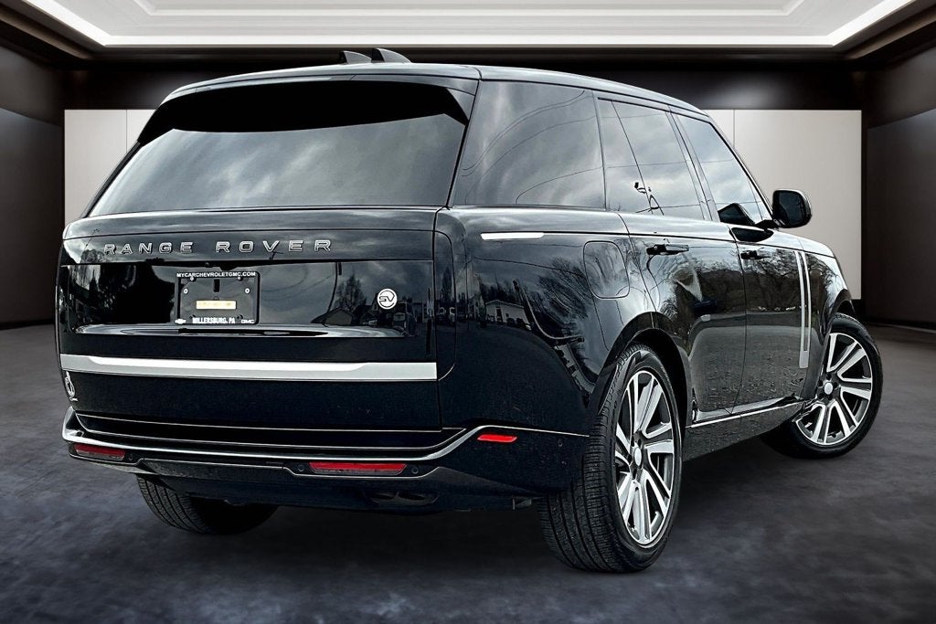 2023 Land Rover Range Rover SV